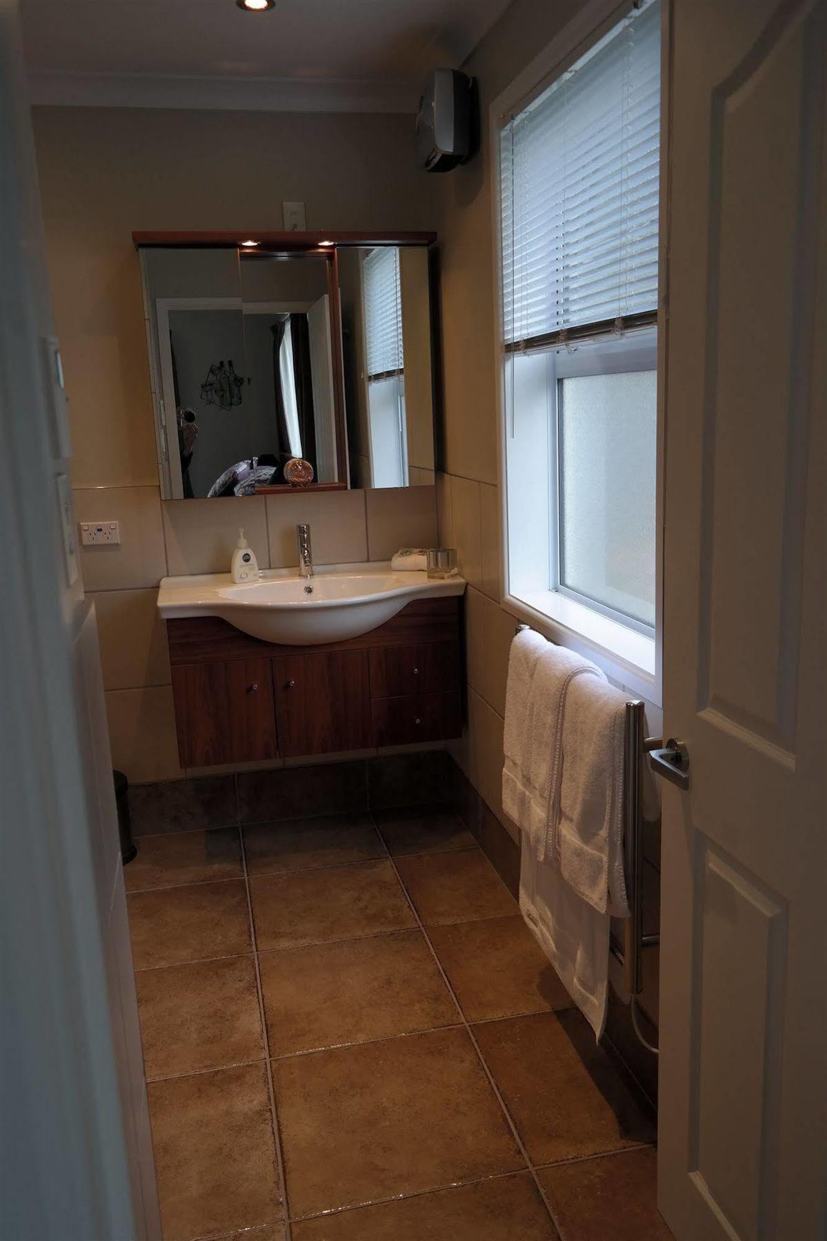 Sounds Vista B&B Пиктон Экстерьер фото